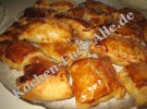 Blätterteigtaschen mit Äpfeln